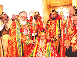 Patriarch Zakka I consecrates Mor Dionysius Catholicos